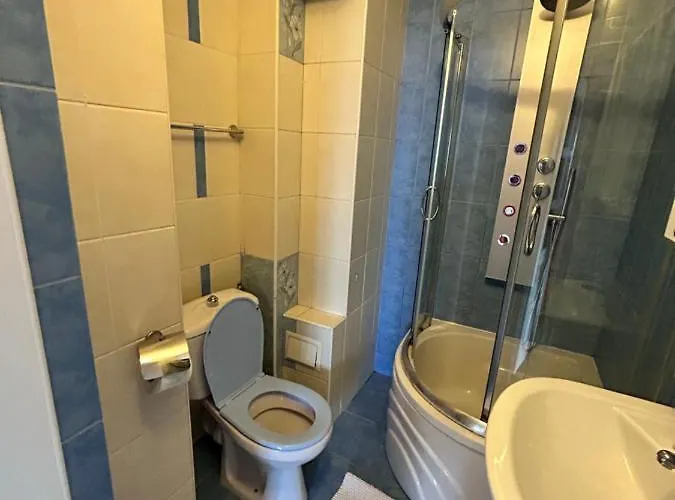 Apartamento Palace Of The Parliament View,old City,waterfall *